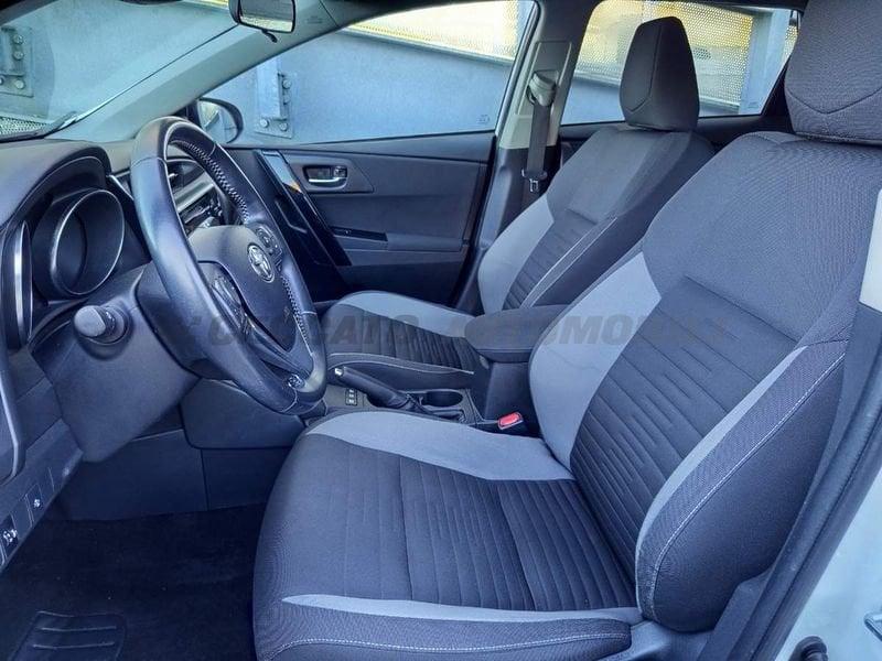 Toyota Auris Auris Touring Sports 1.8h Black Edition cvt