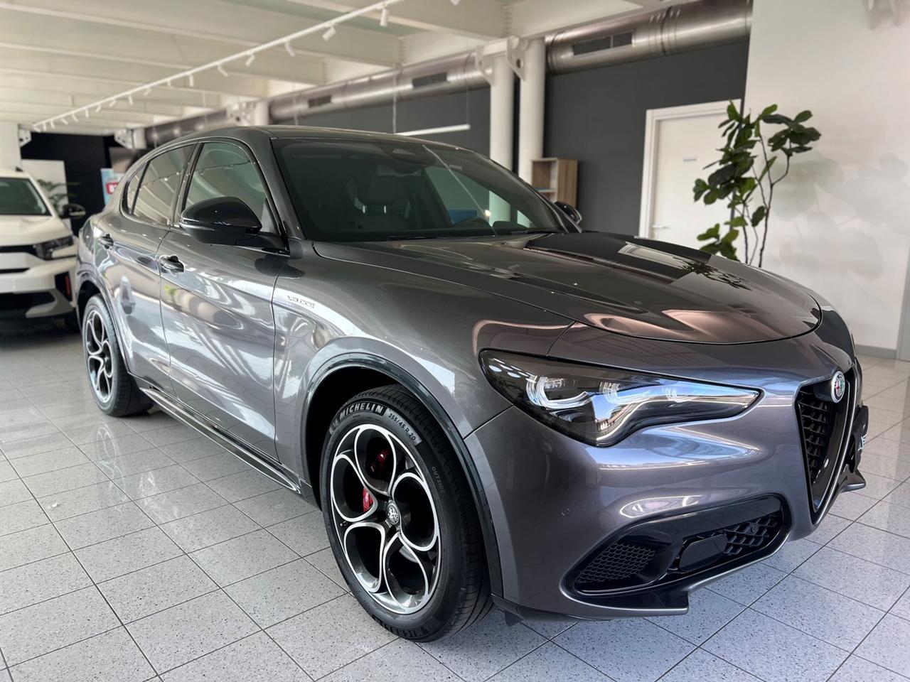 ALFA ROMEO Stelvio 2023 2.2 t Veloce Q4 210cv auto