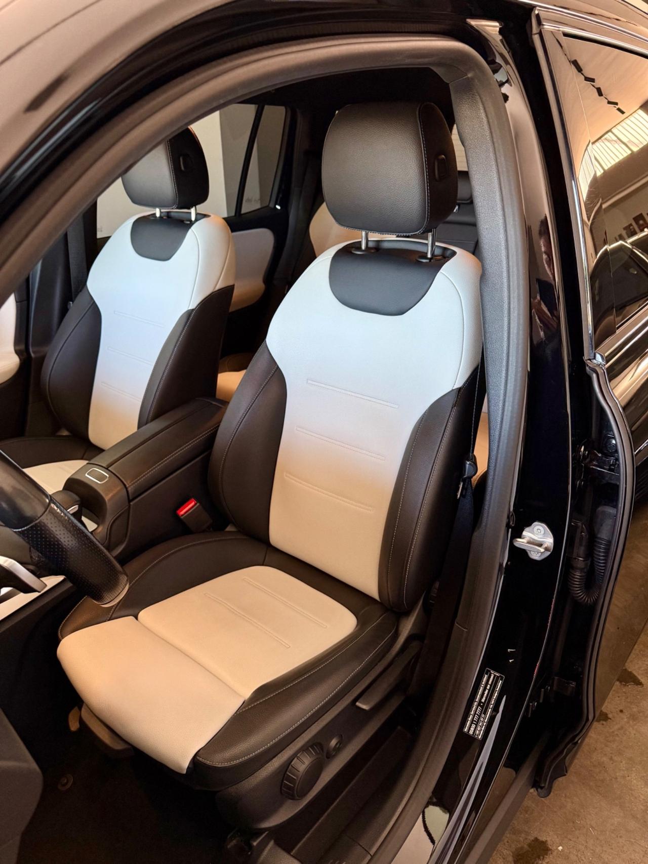 Mercedes Glb 200d Premium Night Edition 150CV