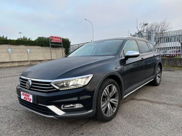 Volkswagen Passat Alltrack 2.0 TDI 190 CV 4MOTION CAMBIO DSG, TETTO PANORAMICO