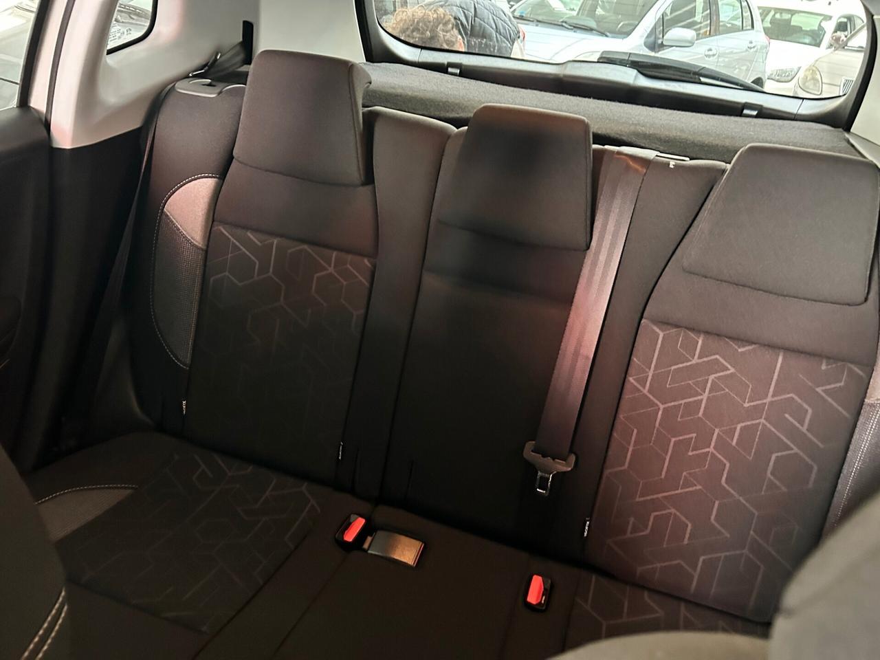 Peugeot 2008 PureTech 82 Allure