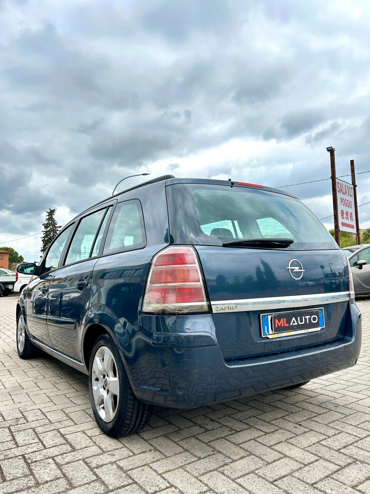 Opel Zafira 1.6 16V Twinport Cosmo 7 POSTI - ok neopatentato