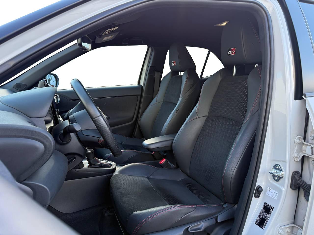 TOYOTA Yaris Cross 1.5 Hybrid 130 GR SPORT FWD e-CVT