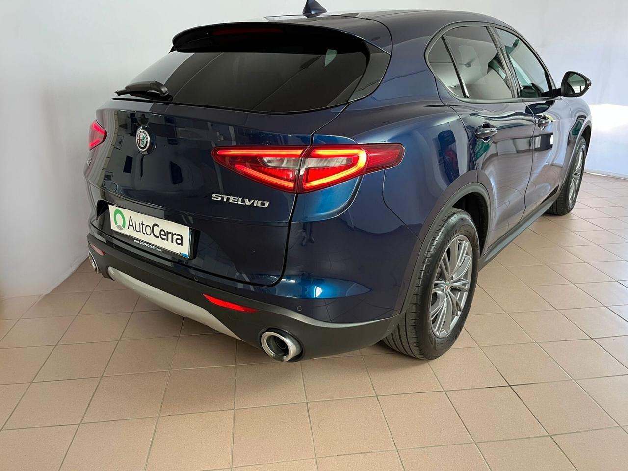Alfa Romeo Stelvio 2.2 Turbodiesel 190 CV AT8 RWD Business