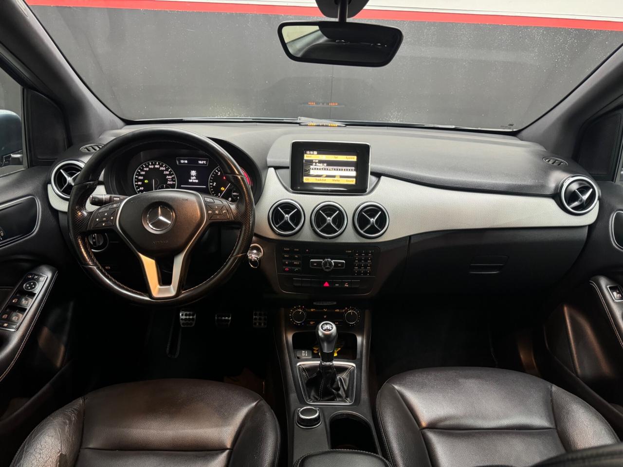 Mercedes-benz B 180 CDI BlueEFFICIENCY Premium