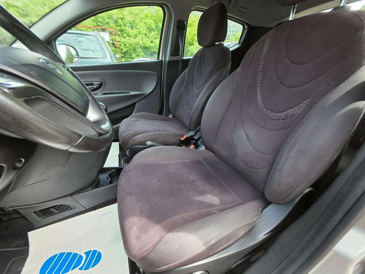 Lancia Ypsilon 1.2 69 CV 5 porte UNICO PROPRIETARIO