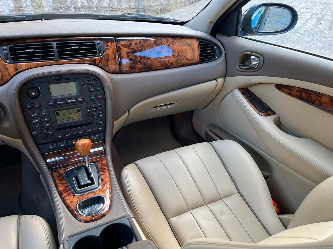 Jaguar S-Type 2.7 Diesel V6 207cv EXECUTIVE AUTO