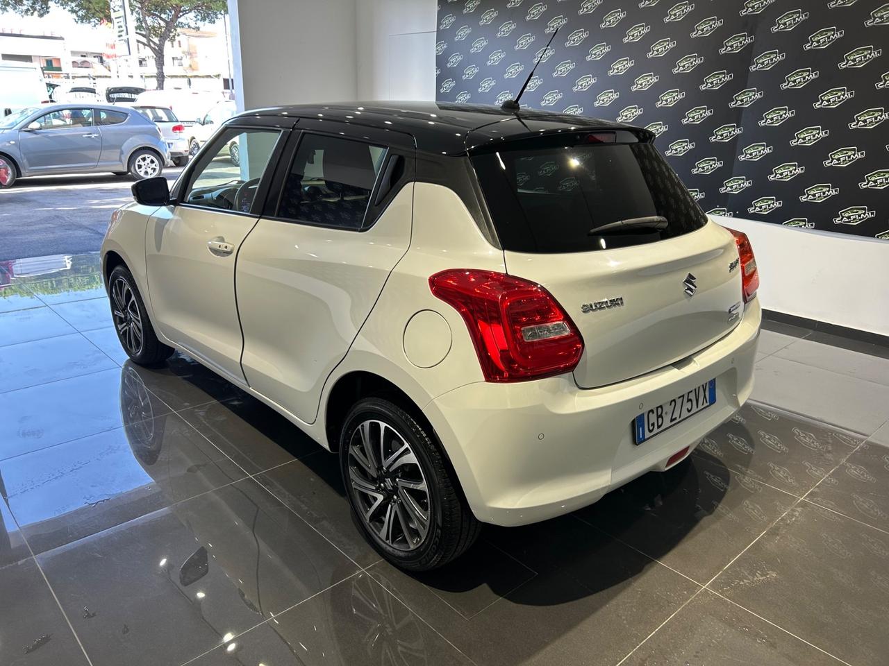 Suzuki Swift 1.2 Hybrid 4WD AllGrip Top