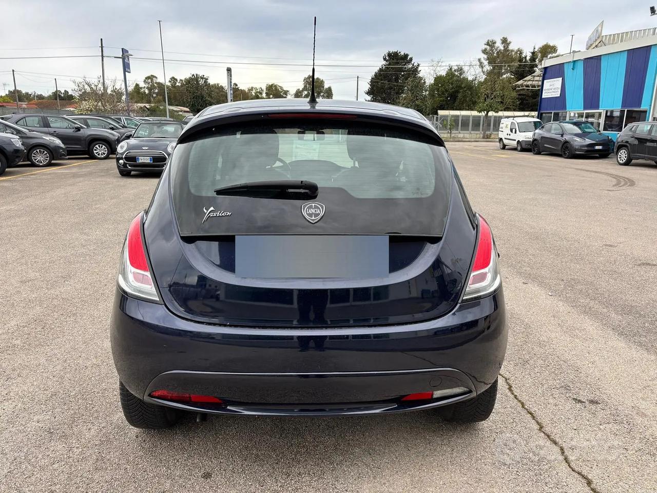 Lancia Ypsilon 1.2 Silver 69cv