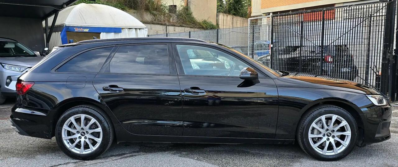 Audi A4 Avant 40 2.0 tdi mhev Business Advanced quattro 20