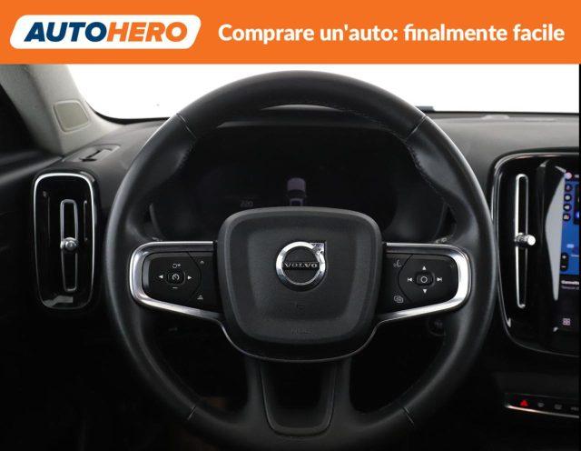 VOLVO XC40 B3 automatico Ultimate Dark N1