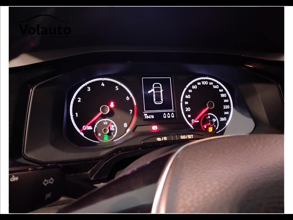 VOLKSWAGEN Polo VI 2017 - Polo 5p 1.0 tgi Comfortline 90cv my19