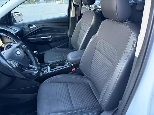 FORD Kuga X COMMERCIANTI 2.0 TDCI 4X4 Titanium