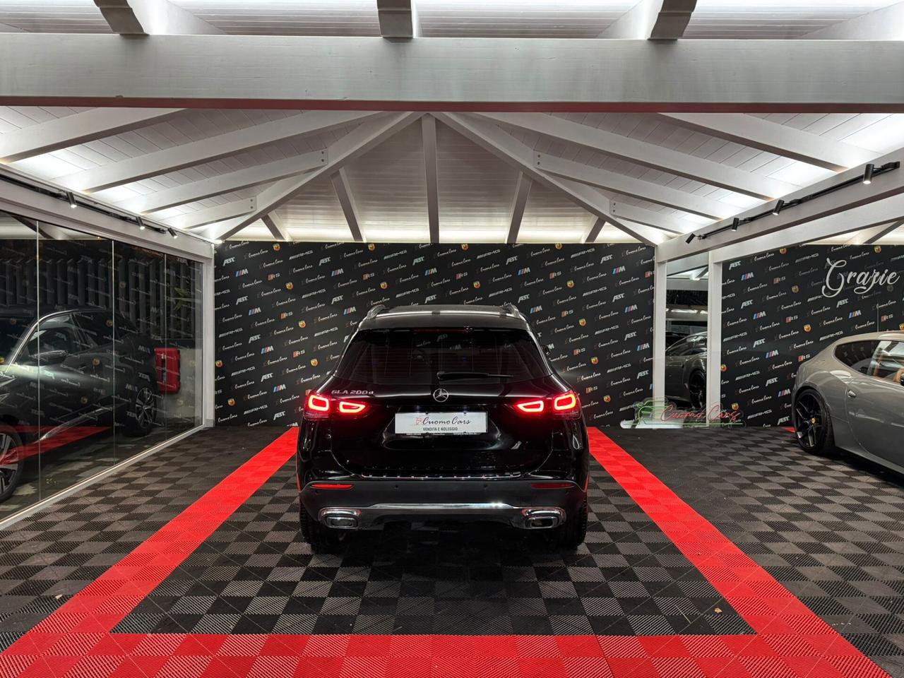Mercedes-Benz GLA200d Sport