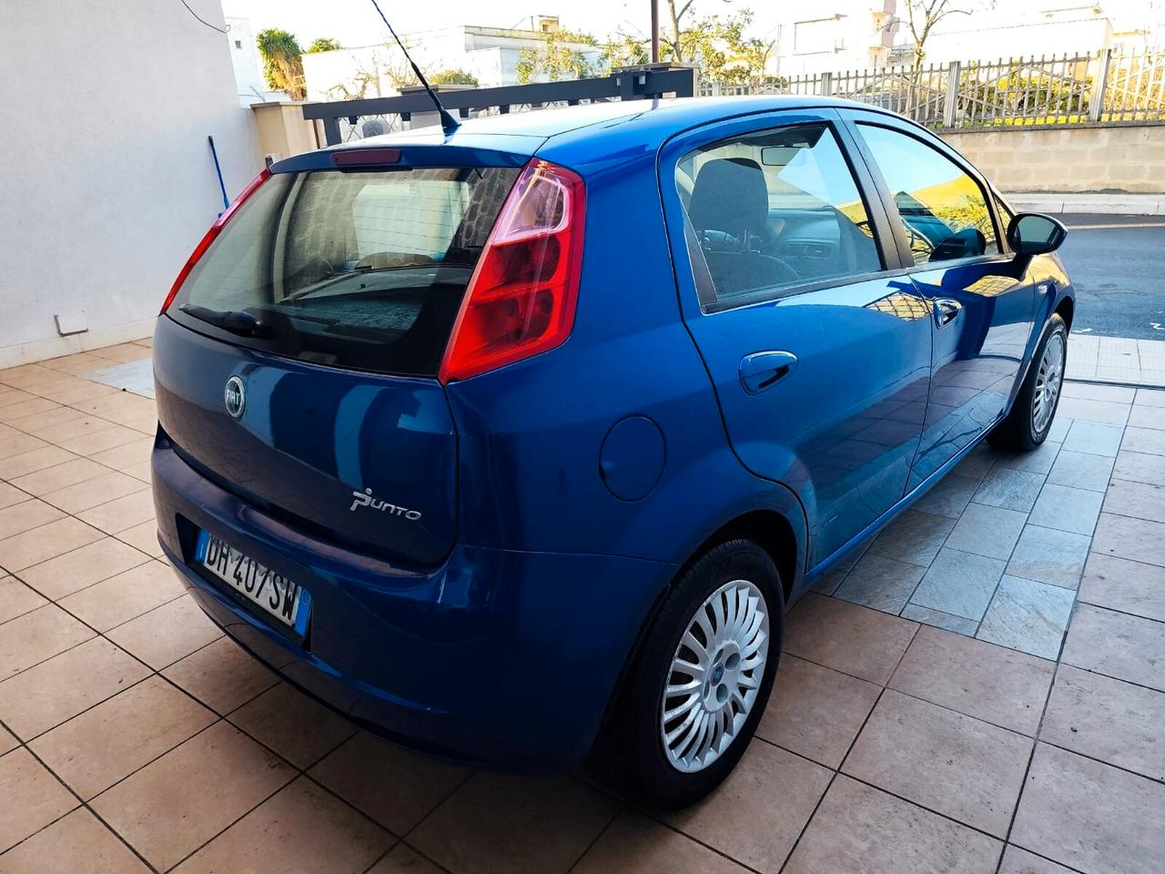 Fiat Grande Punto Grande Punto 1.4 Starjet 16V 5 porte Dynamic GPL