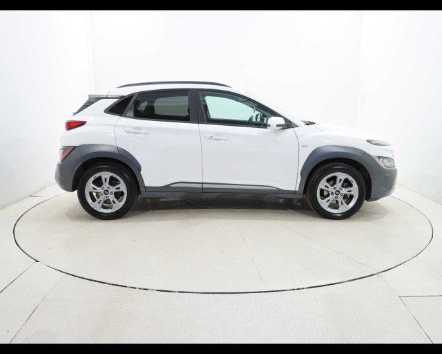 HYUNDAI Kona 1.6 CRDI Hybrid 48V iMT XLine