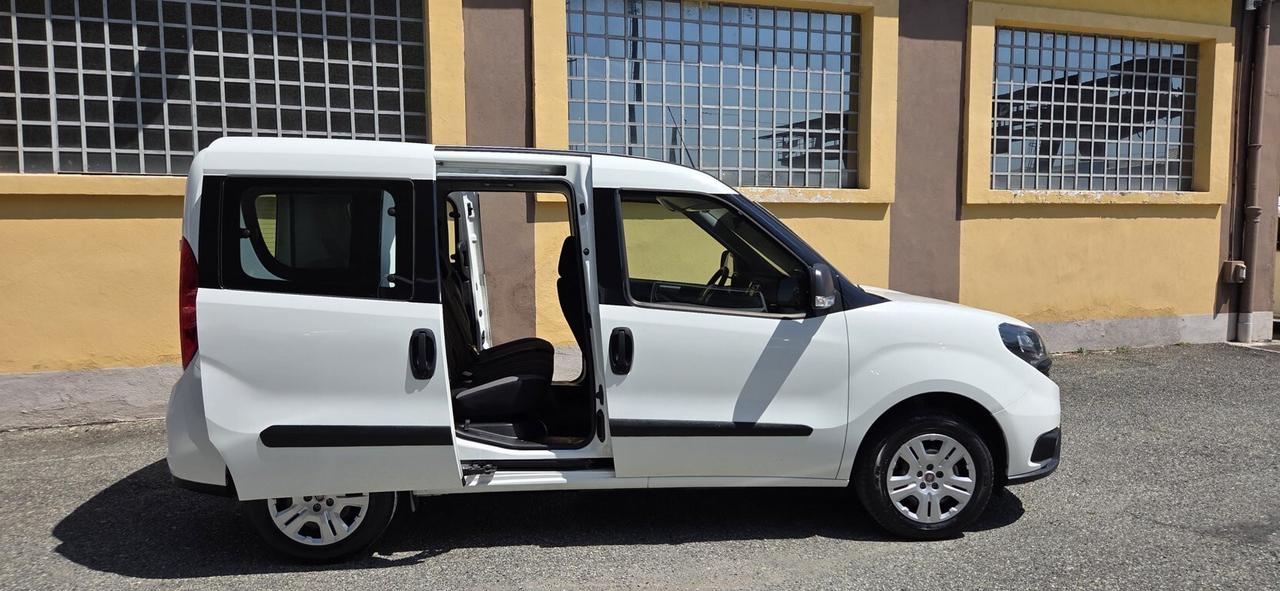 Fiat DOBLO' 1.3 MTJ 95 CV CH1 LOUNGE OMOL.AUTOCARRO 5 POSTI KM. 34.000 CERTIFICATI-APPENA TAGLIANDATO +IVA