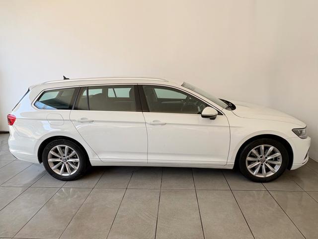 VOLKSWAGEN Passat Variant 2.0 TDI DSG Business