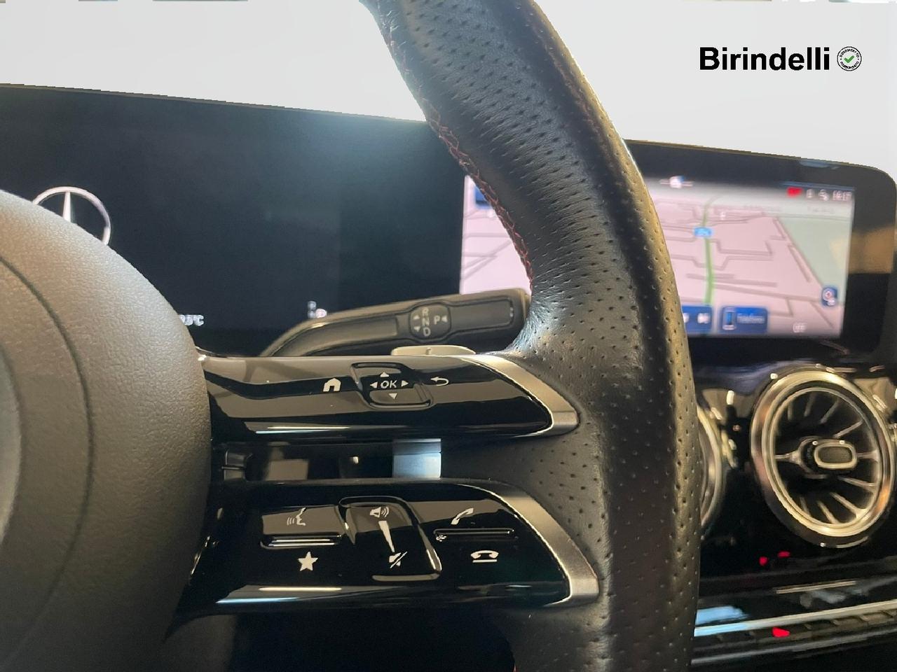 Mercedes-Benz GLA (H247) - GLA 180 d Automatic AMG Line Premium