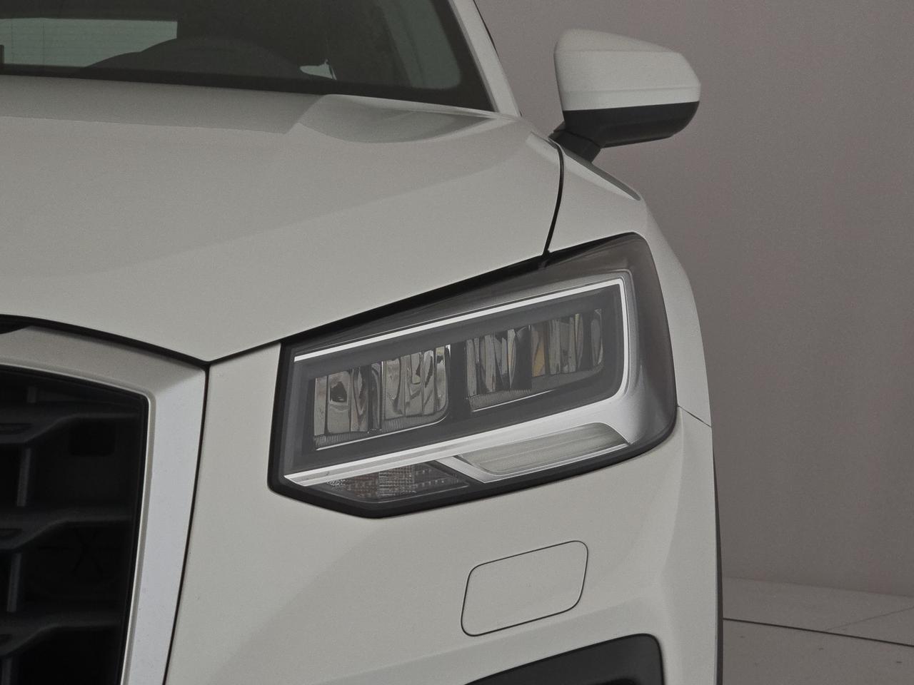Audi Q2 30 1.0 tfsi admired