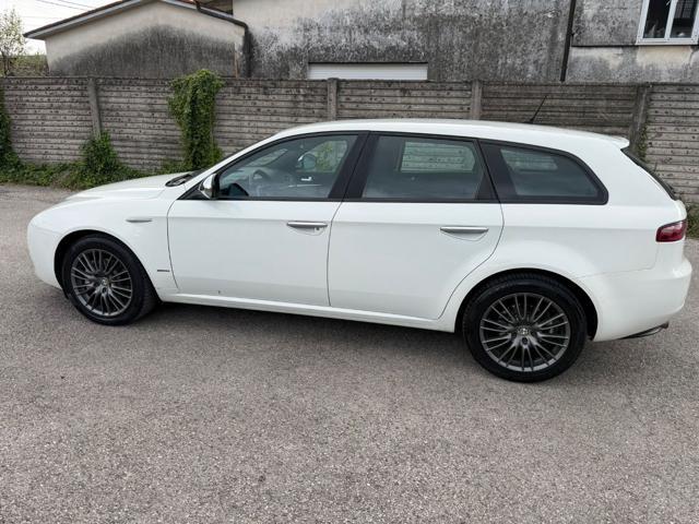 ALFA ROMEO 159 2.0 JTDm Sportwagon