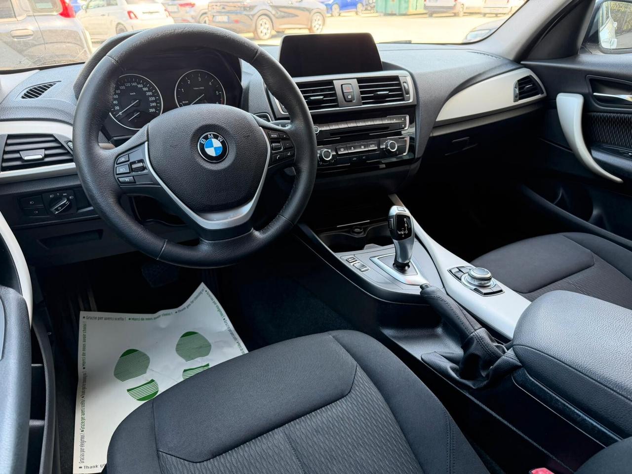 Bmw 118d 5p. Urban Cambio Automatico