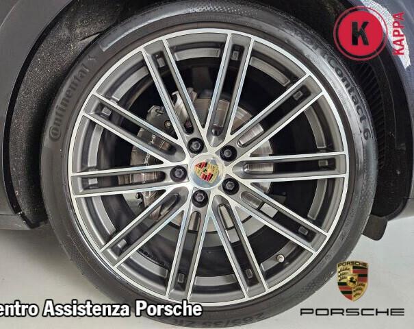 Porsche Cayenne 3.0 V6