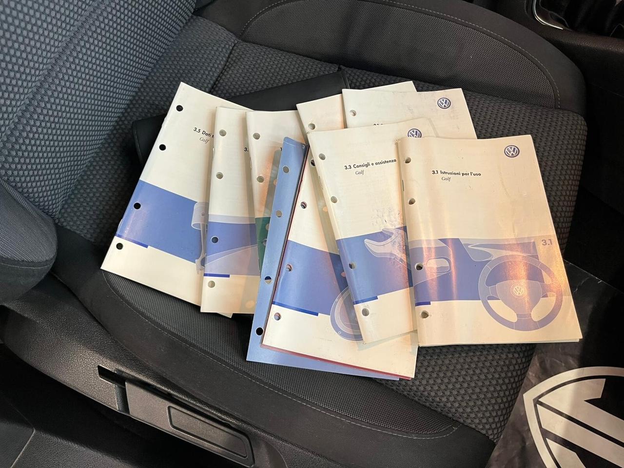 Volkswagen Golf 1.6 TDI DPF 5p. Trendline OK NEOPATENTATI