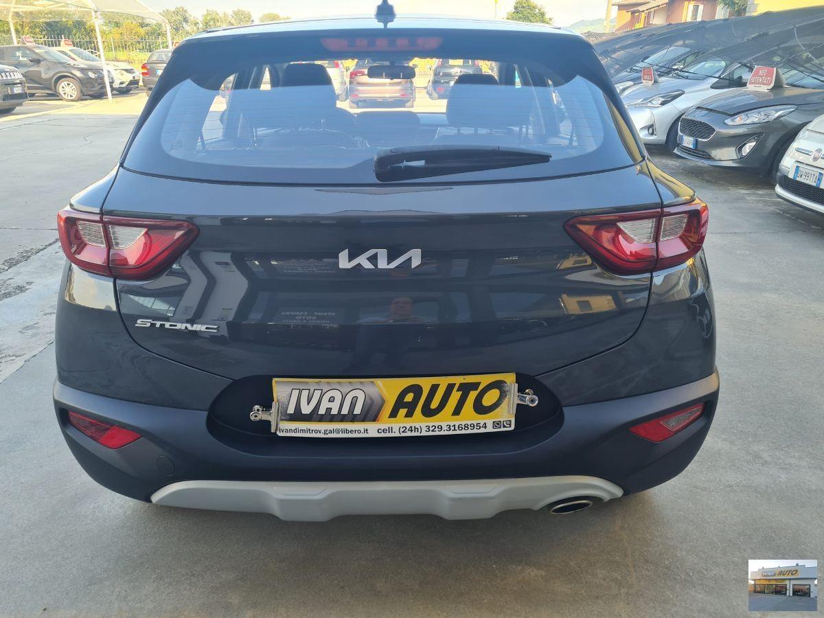 KIA Stonic 1.2 Benzina-Neopatentati-Anno 2022