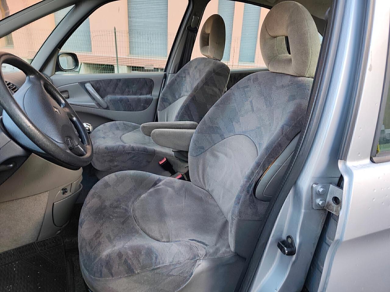 Citroen Xsara Picasso benzina neopatentati