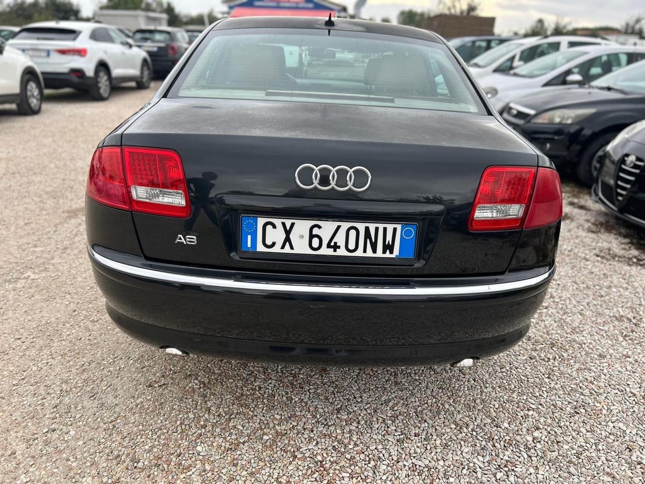 Audi A8 3.0 V6 TDI quattro tiptronic