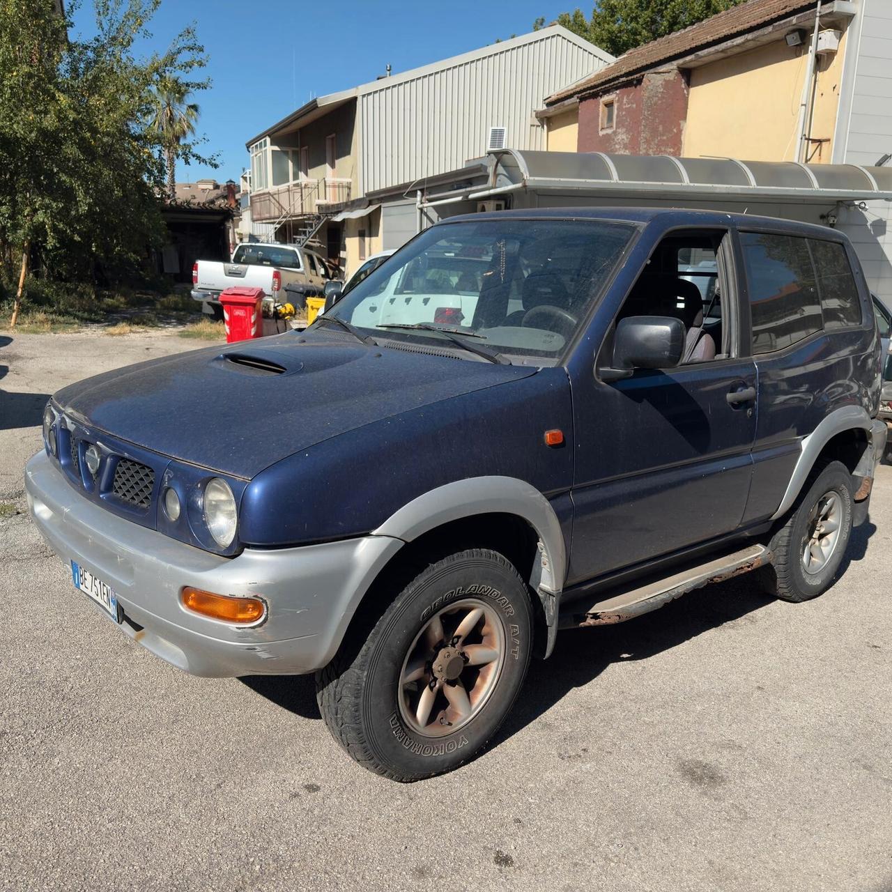 Nissan Terrano II 2.7 Tdi 3 porte SE autocarro 2 posti tassa ridotta