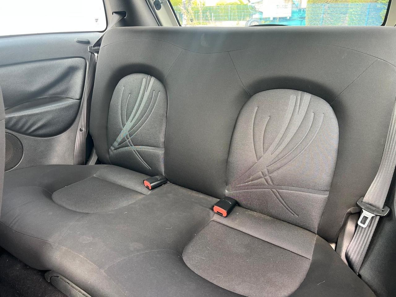 Lancia Ypsilon 1.2 69 CV Diva