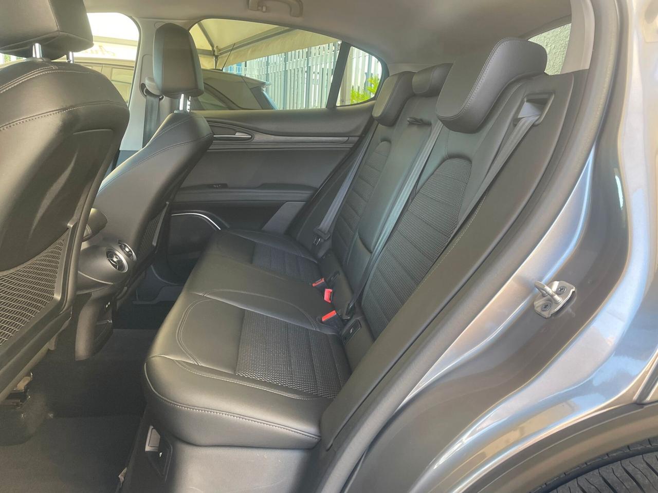 Alfa Romeo Stelvio 2.2 Turbodiesel 190 CV AT8 Q4 Executive