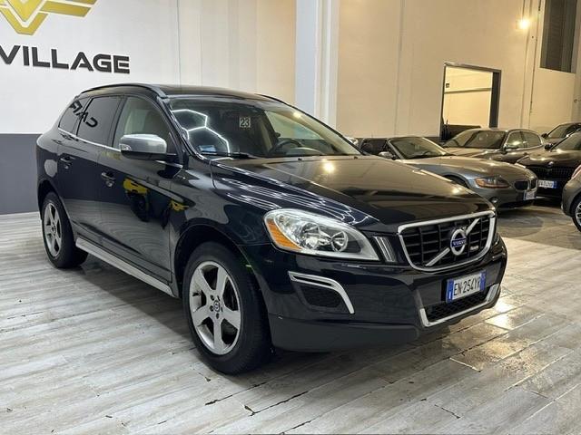 Volvo XC 60 XC60 D4 AWD Geartronic R-design