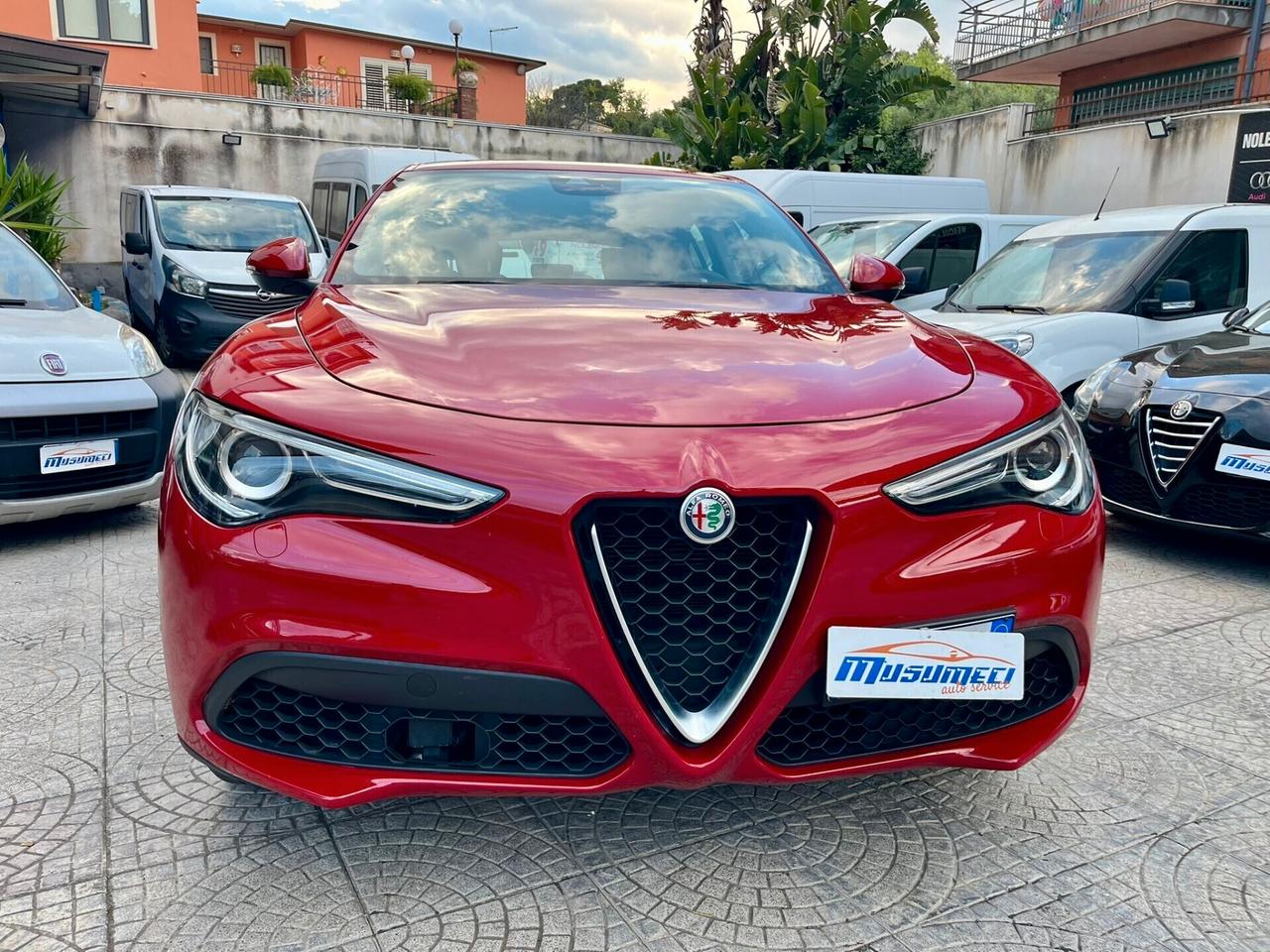 Alfa Romeo Stelvio 2.2 Turbodiesel 160 CV AT8 RWD Business