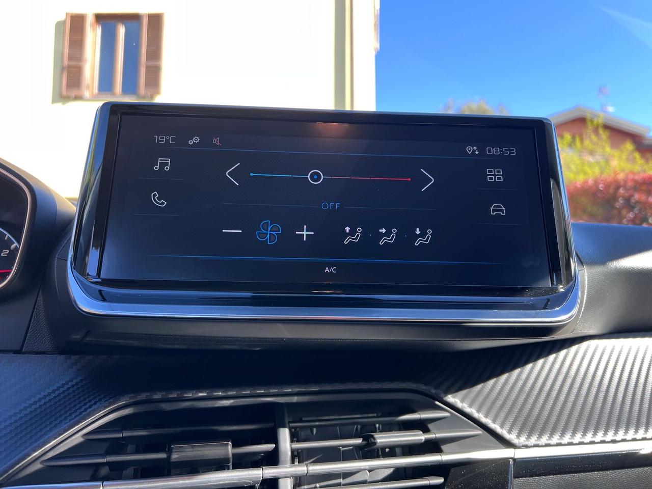 Peugeot 208 1.2 PureTech 75 Style #10280