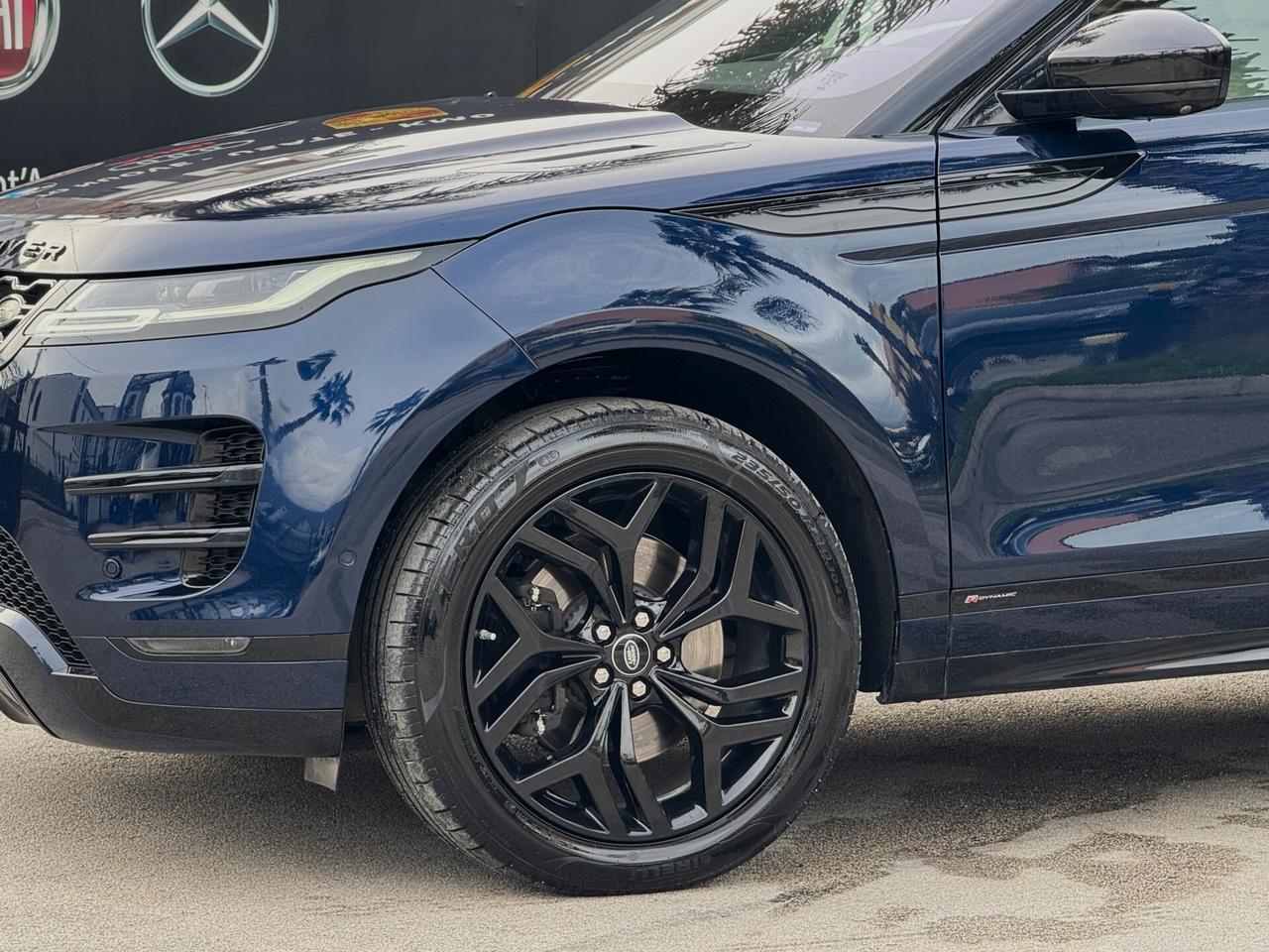 Range Rover Evoque 2.0d i4 MHEV R-Dynamic SE 204CV