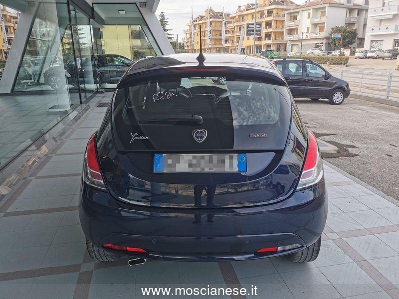 Lancia Ypsilon 1.0 FireFly 5 porte S&S Hybrid Gold