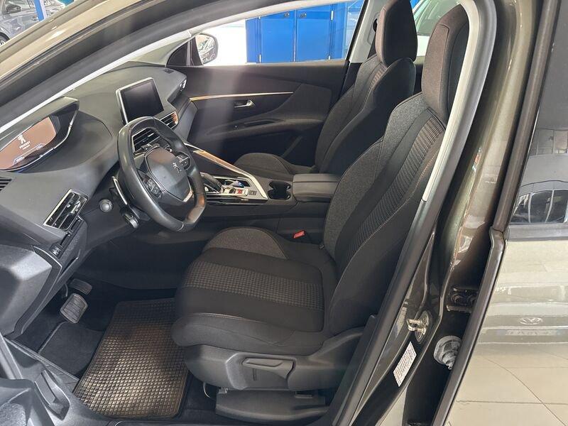 Peugeot 3008 BlueHDi 130 EAT8 S&S Business