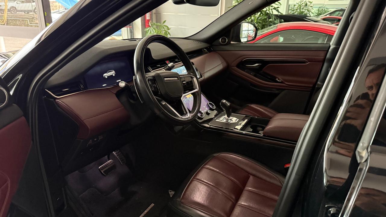 LAND ROVER EVOQUE HSE RDYNAMIC TETTO TOTAL BLACK