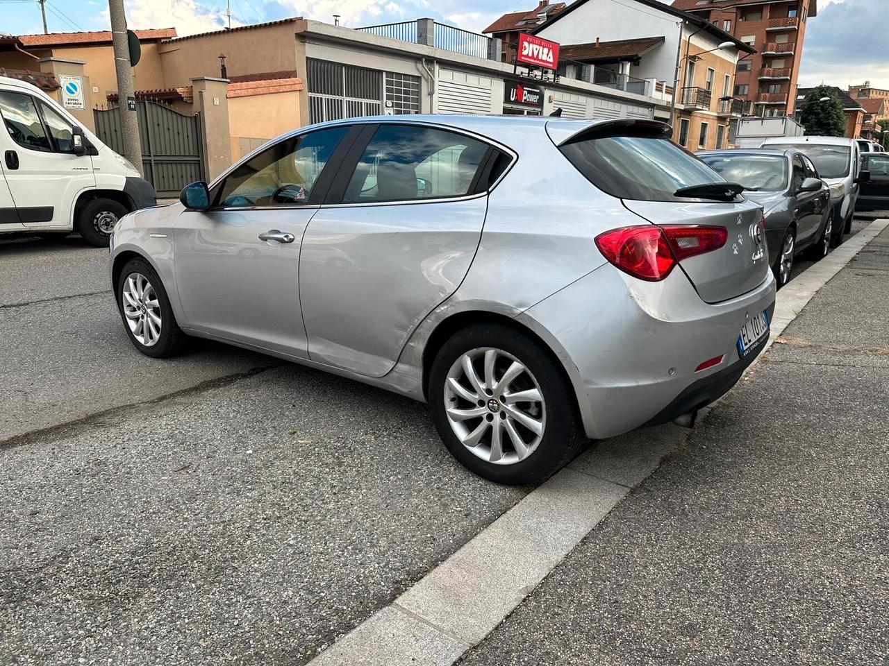 Alfa Romeo Giulietta 1.6 JTDm-2 105 CV Progression