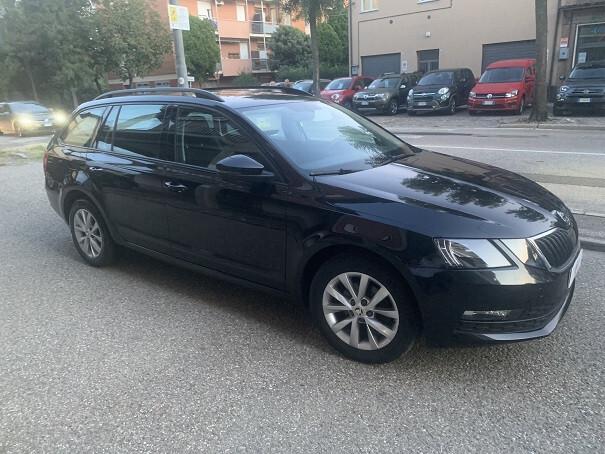 Skoda Octavia 1.6 TDI SCR 115 CV Wagon Executive