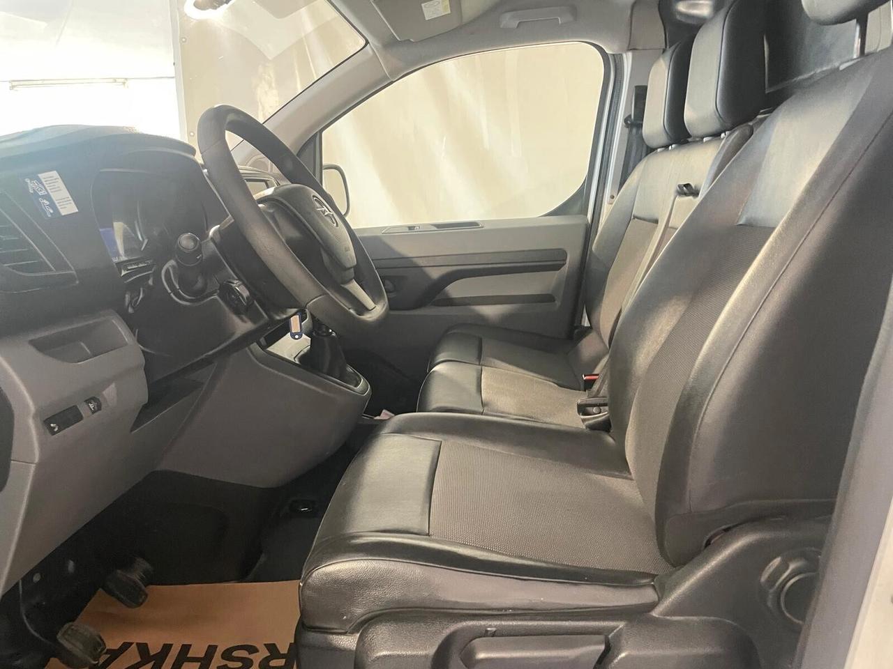 Opel Vivaro 1.5 Diesel 120cv PRONTA CONSEGNA