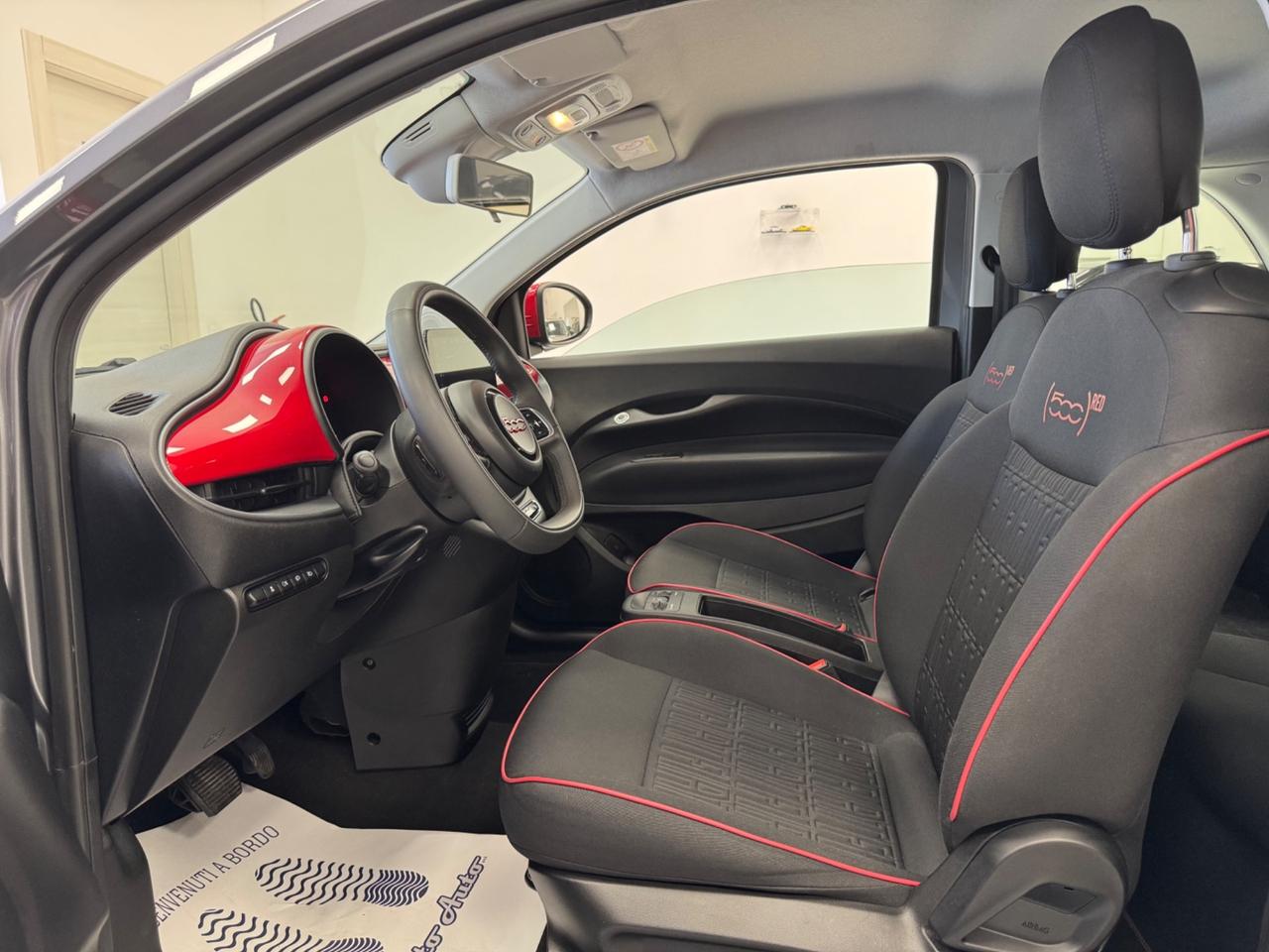 Fiat 500 500e 3+1 42 kWh Red