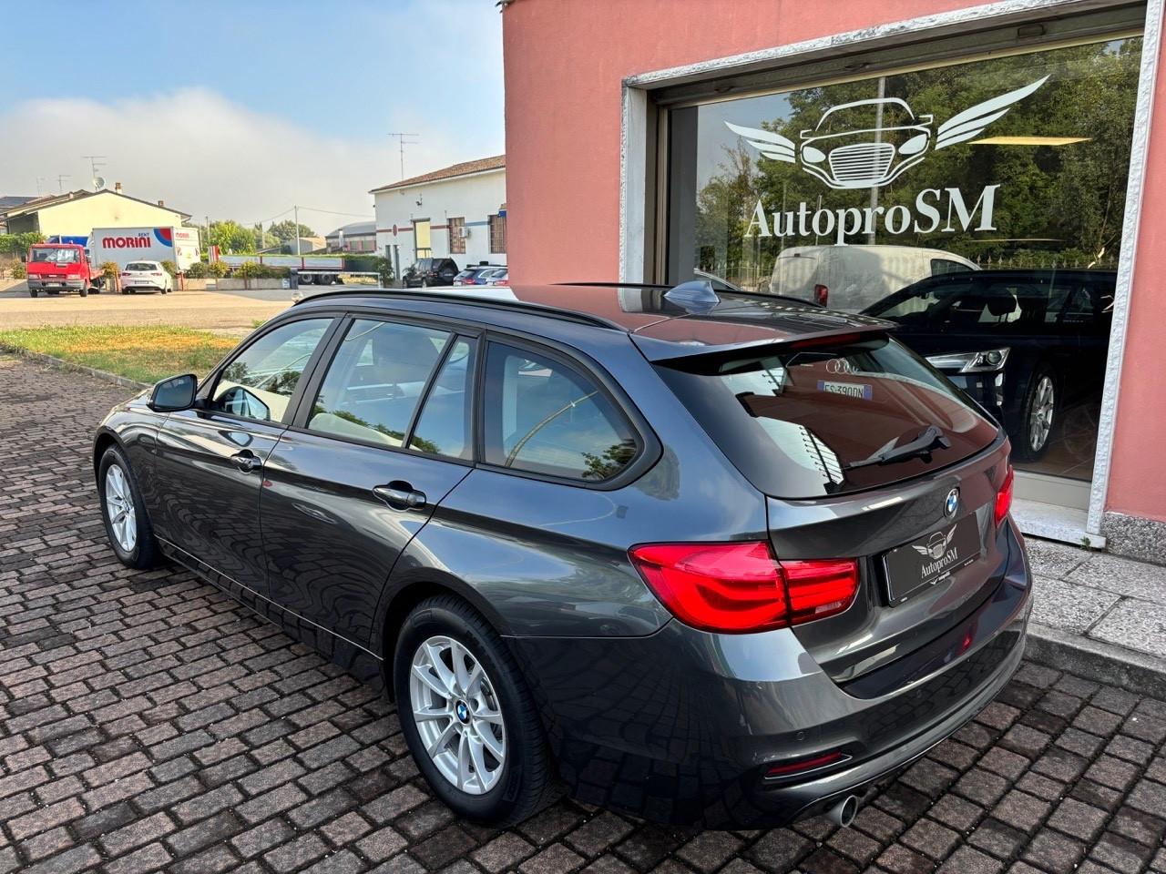 Bmw 318d Touring aut. 2019 UNIPROPRIETA