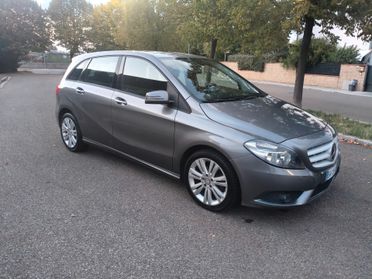 Mercedes B 180 CDI 14 SOLO 132.000 KM