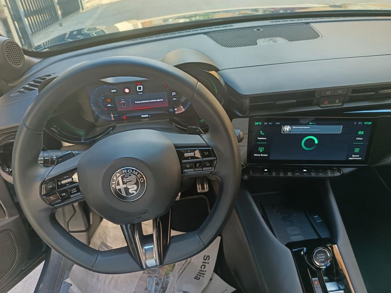 Alfa Romeo Junior Hybrid 1.2 -145 CV EDCT6 Speciale km 19000