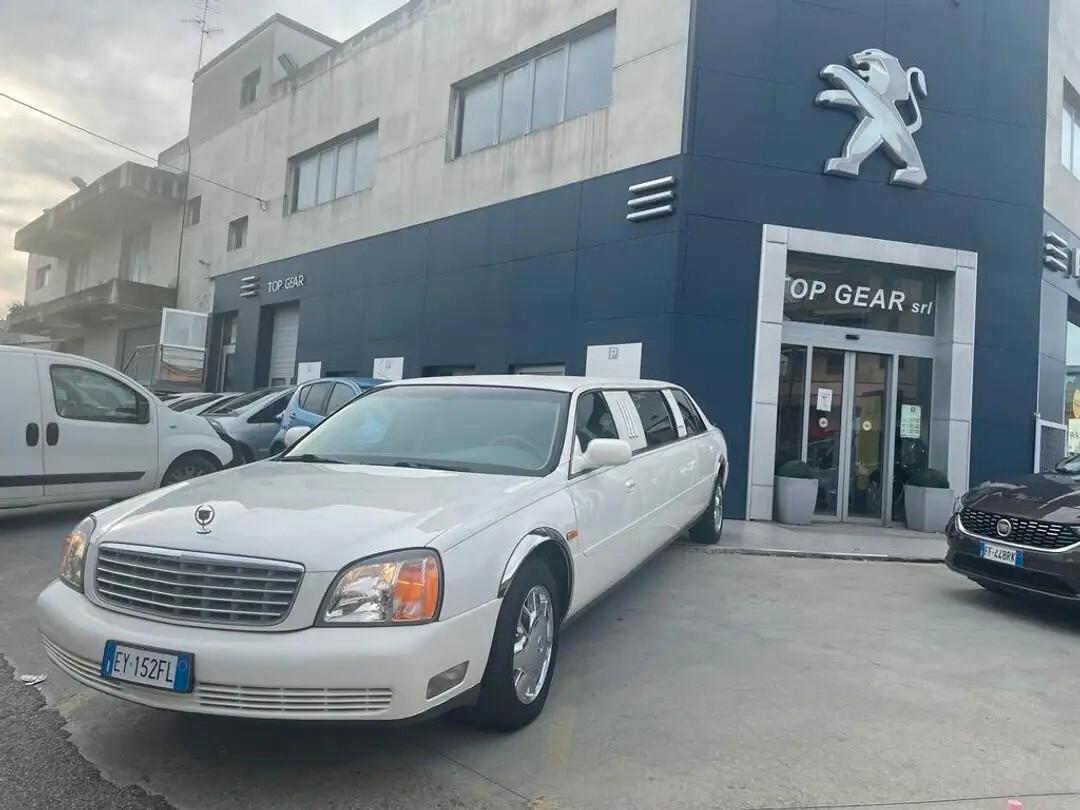 Cadillac Deville Sedan Stretch Limousine