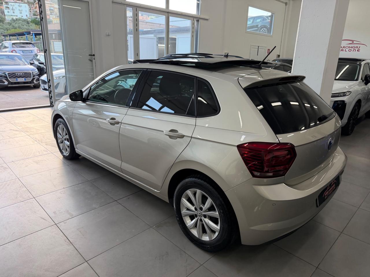VW Polo 1.6 TDI 95 CV DSG TETTO FINANZIABILE